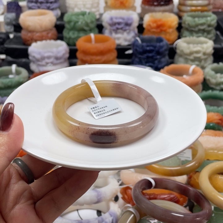 石英质玉未镶嵌手镯