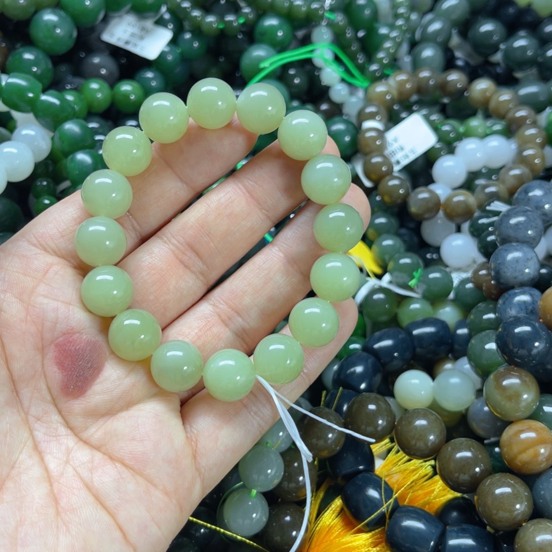 未镶嵌手链和田玉