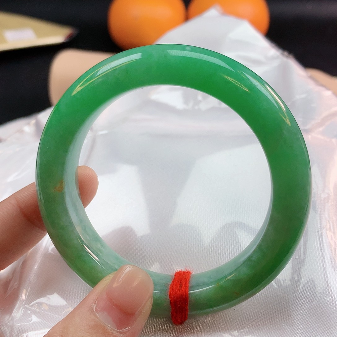 翡翠手镯未镶嵌53圈2322