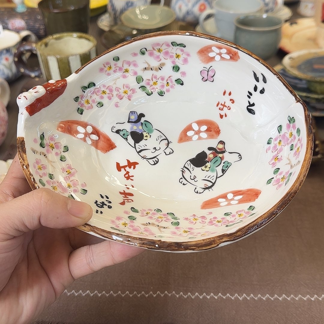 茶盏哈哈哈哈哈好好笑哦