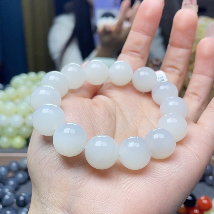 和田玉手串未镶嵌