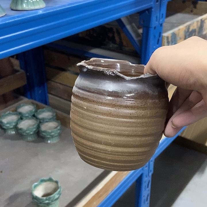 花盆单场满9.9发货9.5*10.5