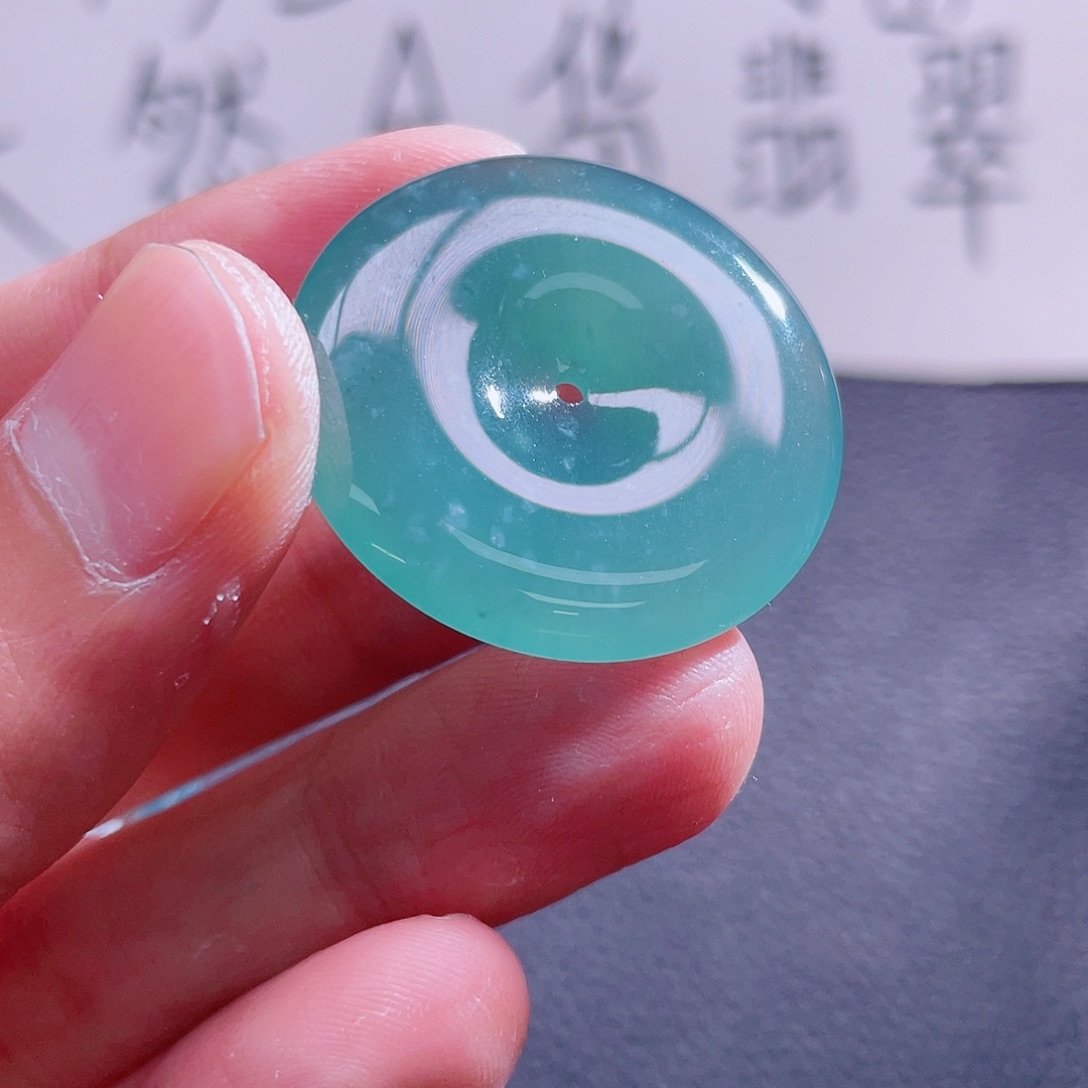 翡翠颈饰未镶嵌999999999