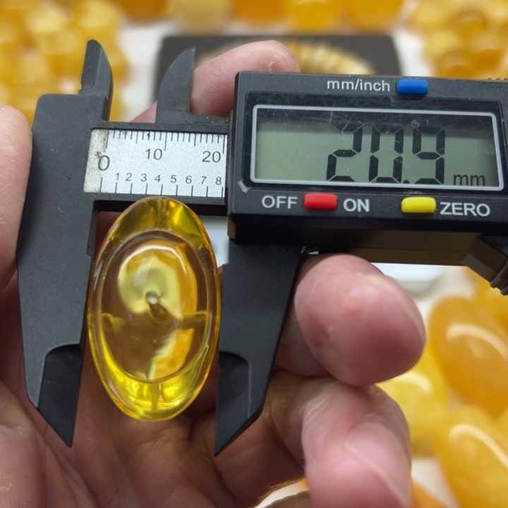 琥珀未镶嵌裸石原矿