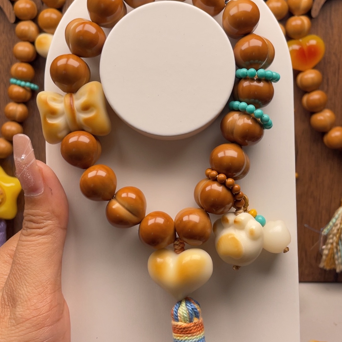 (***人猴头核桃吊坠全品无暇毕业级爱心屁桃17.3尺寸大满贯手工款