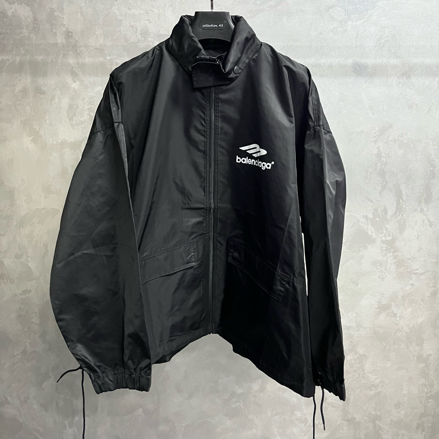 未使用 Balenciaga/巴黎世家 黑色纯色徽标字母宽松拉链夹克2