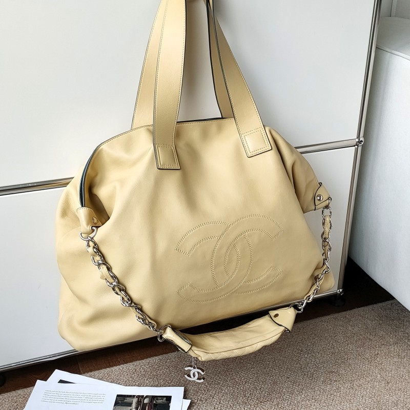 95新 Chanel/香奈儿 Azul-小鸡黄银扣2ways带大logo托特包/53625