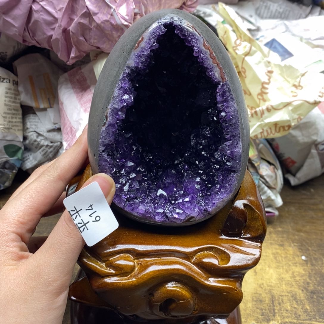 紫晶乌拉圭未镶嵌