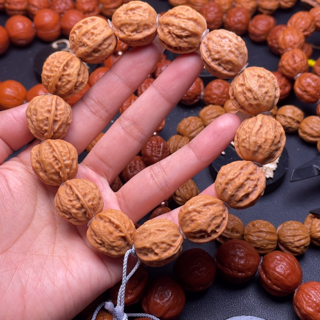 文玩核桃手串白茬粗筋111