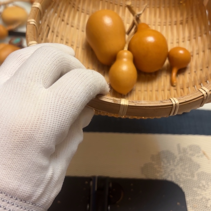 轻***奢天然手捻老皮葫芦