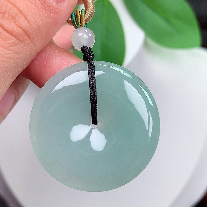 颈饰未镶嵌翡翠平安扣 33.1x5.8mm