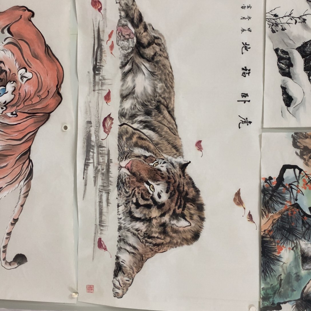 国画济***生四尺手绘老虎