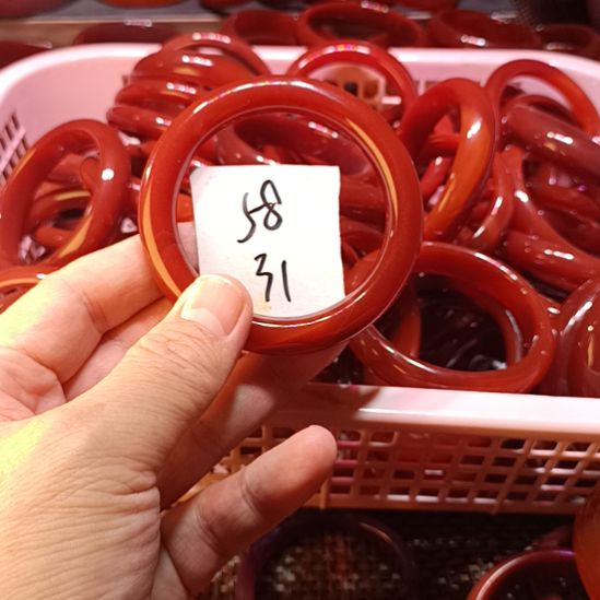 玛瑙/玉髓未镶嵌手镯