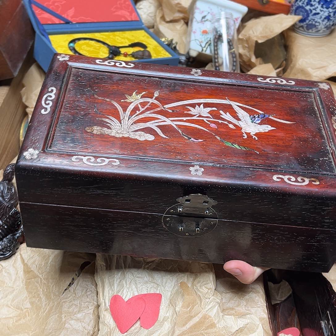 大叶紫檀（黑酸枝木类）