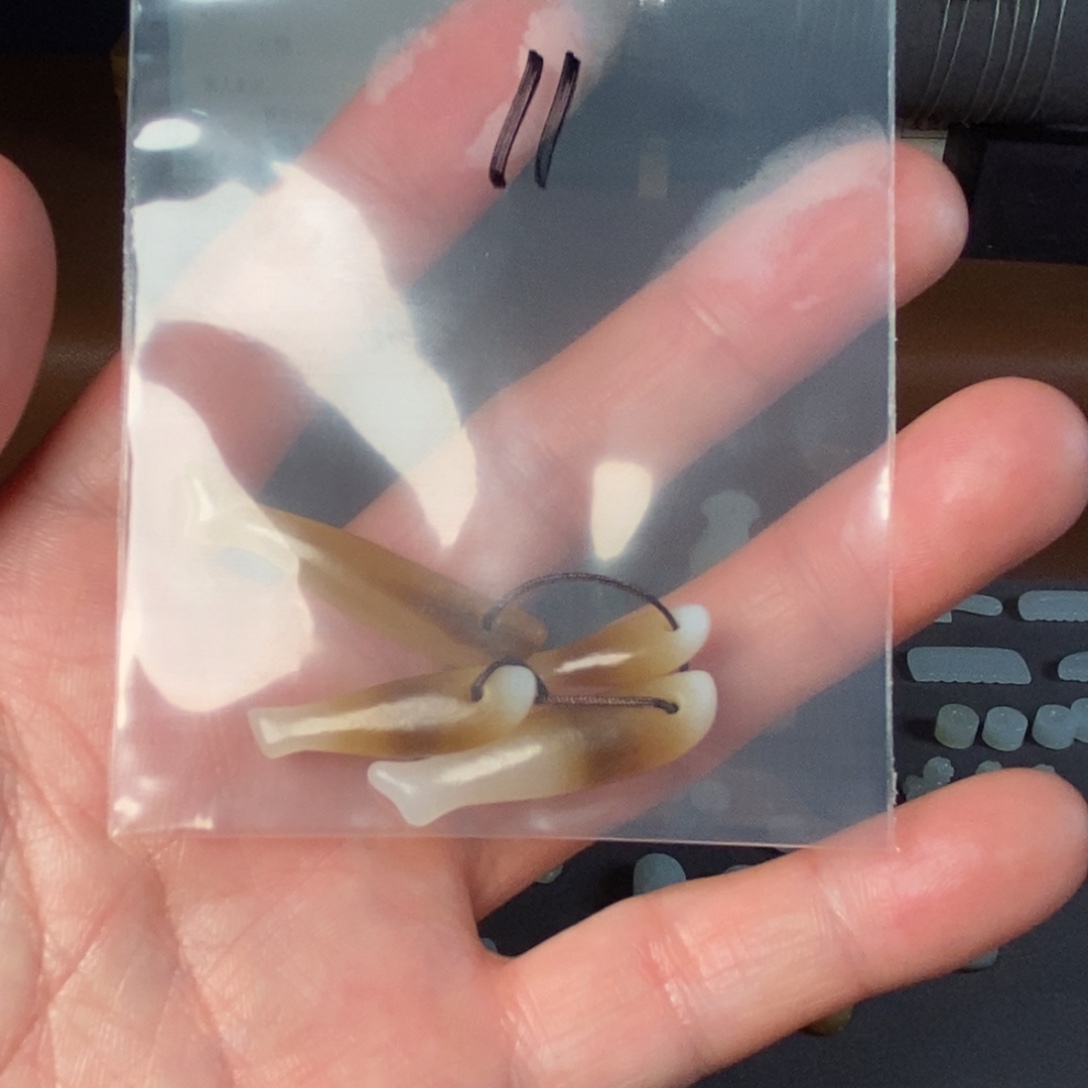 小***总和田玉未镶嵌挂件