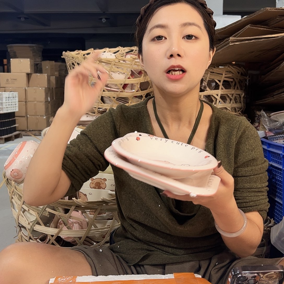 摆件潮州陶瓷工厂微瑕8寸2件套