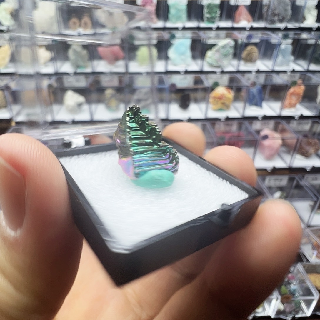 东陵石珠宝奇石合金