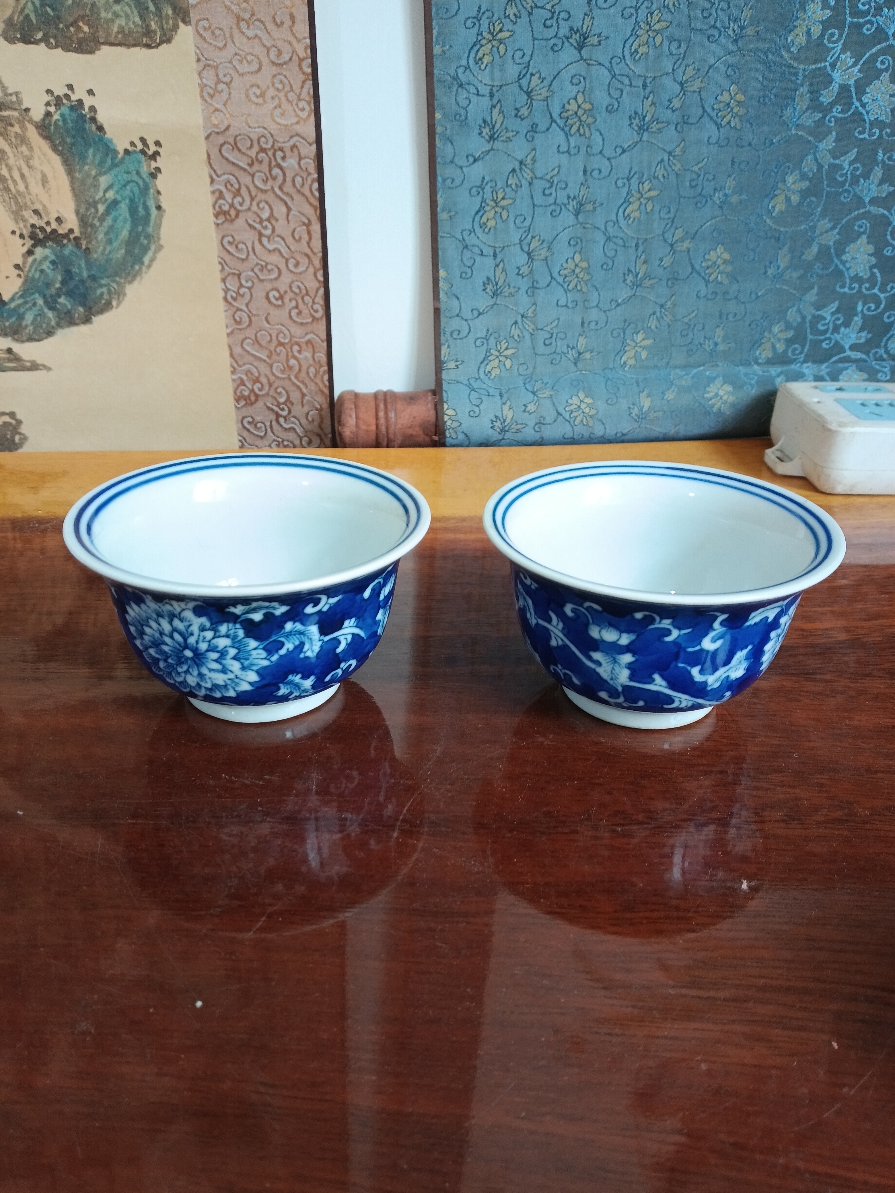 忆古时光青花压手杯