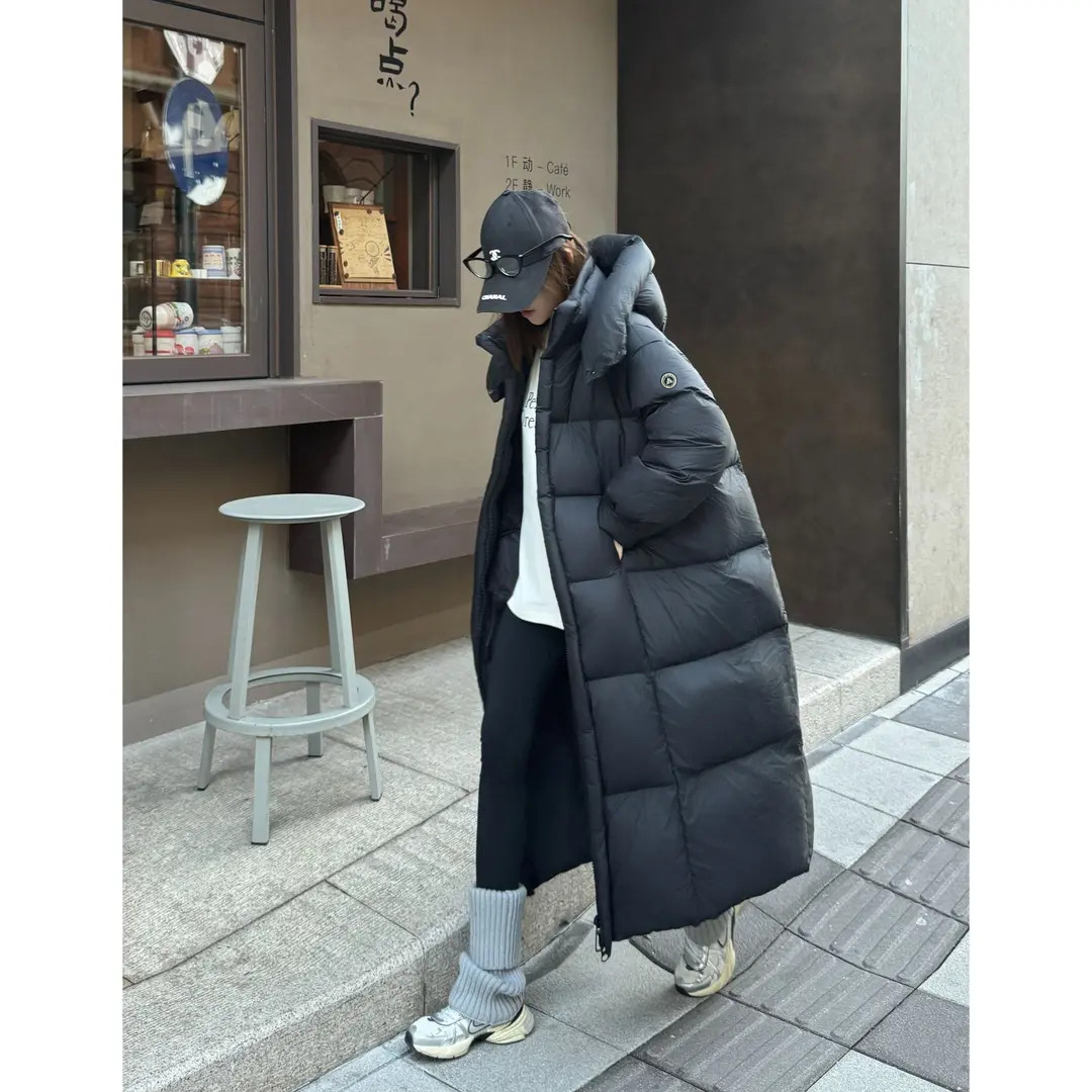 【JOYE】云朵零压泡芙连帽羽绒服女冬季新款长款90白鸭绒ABQY184