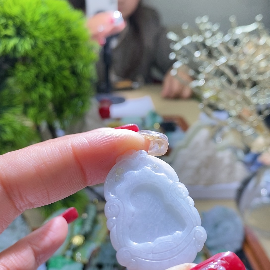 【闪购商品】翡翠颈饰未镶嵌仿古