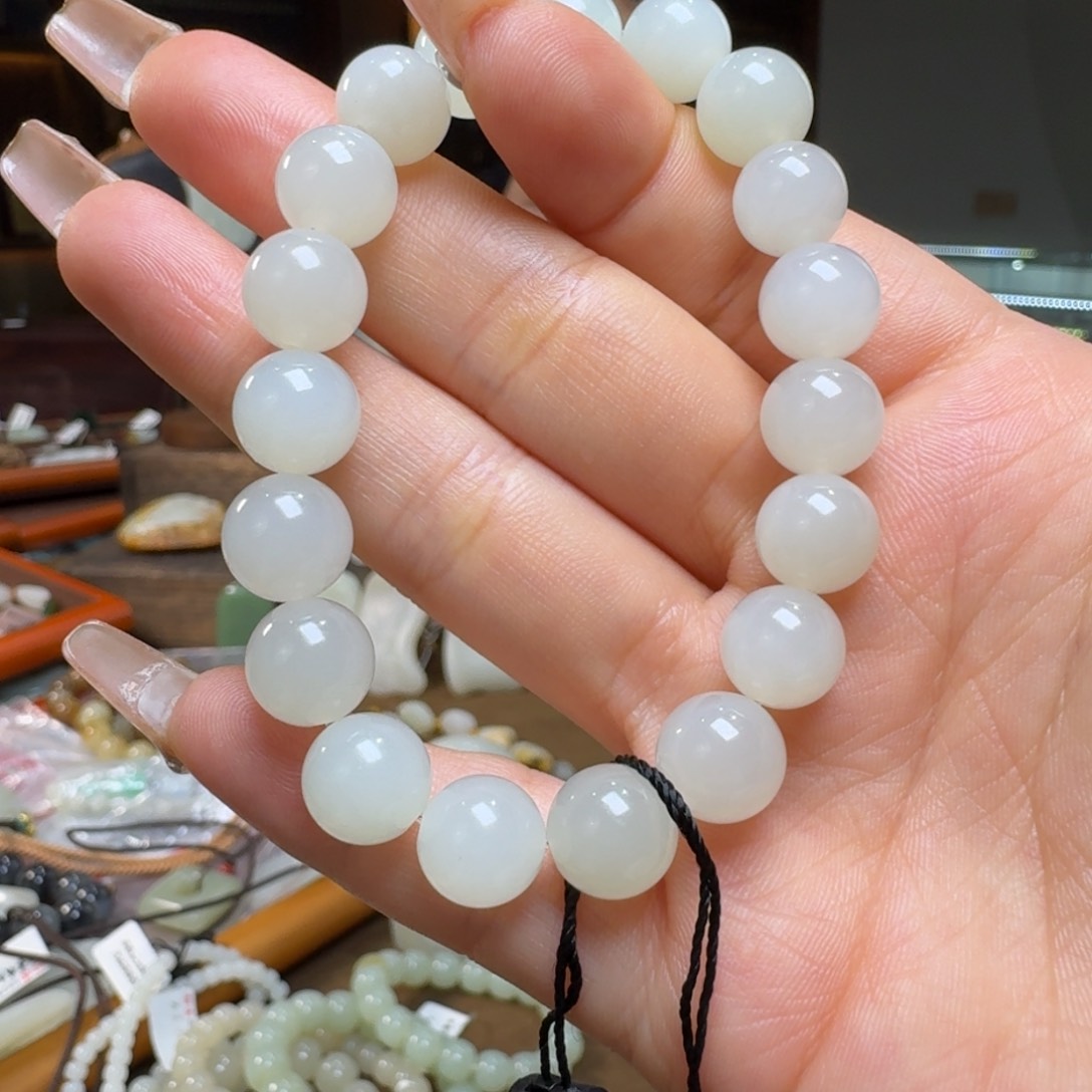 和田玉手链未镶嵌