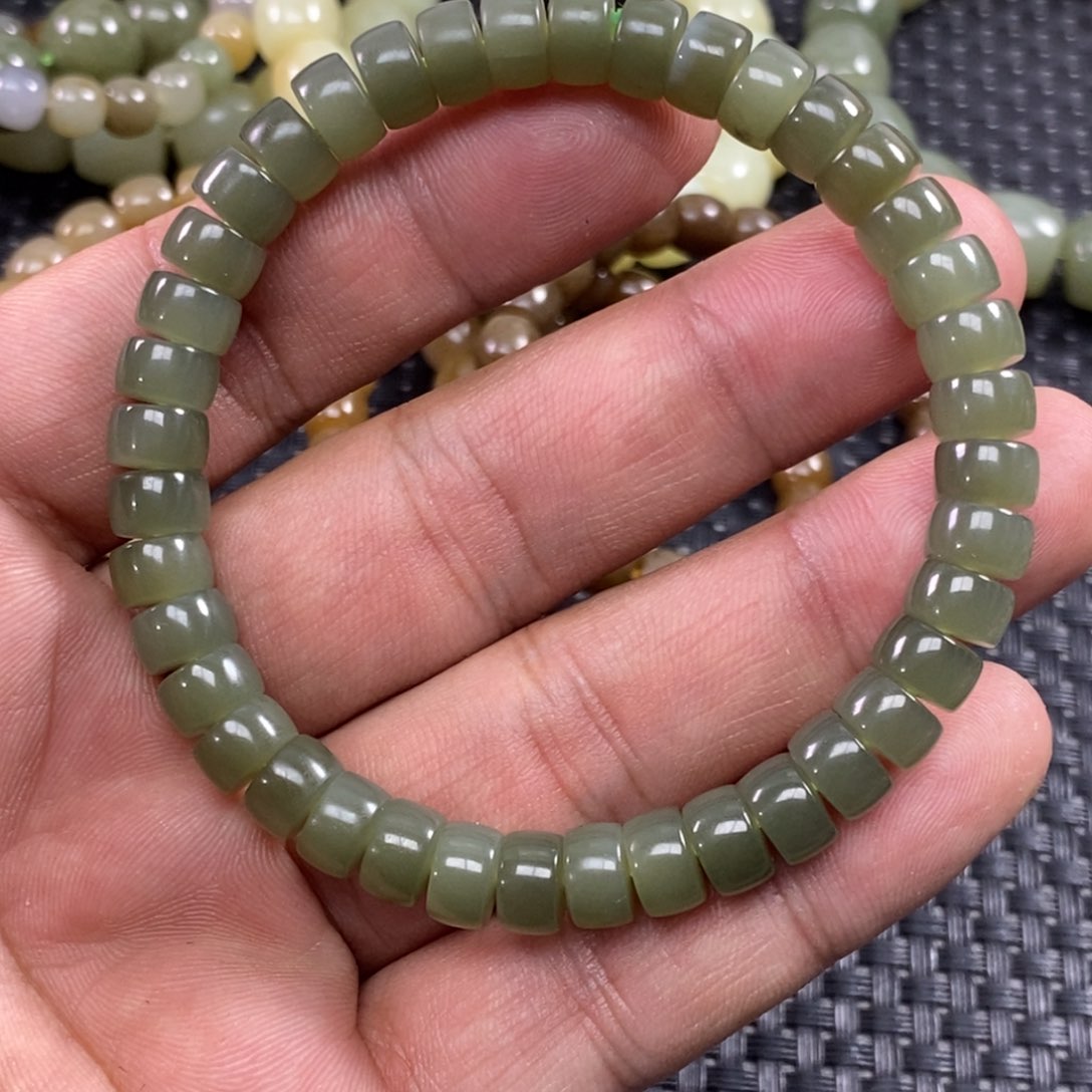 和田玉手链未镶嵌