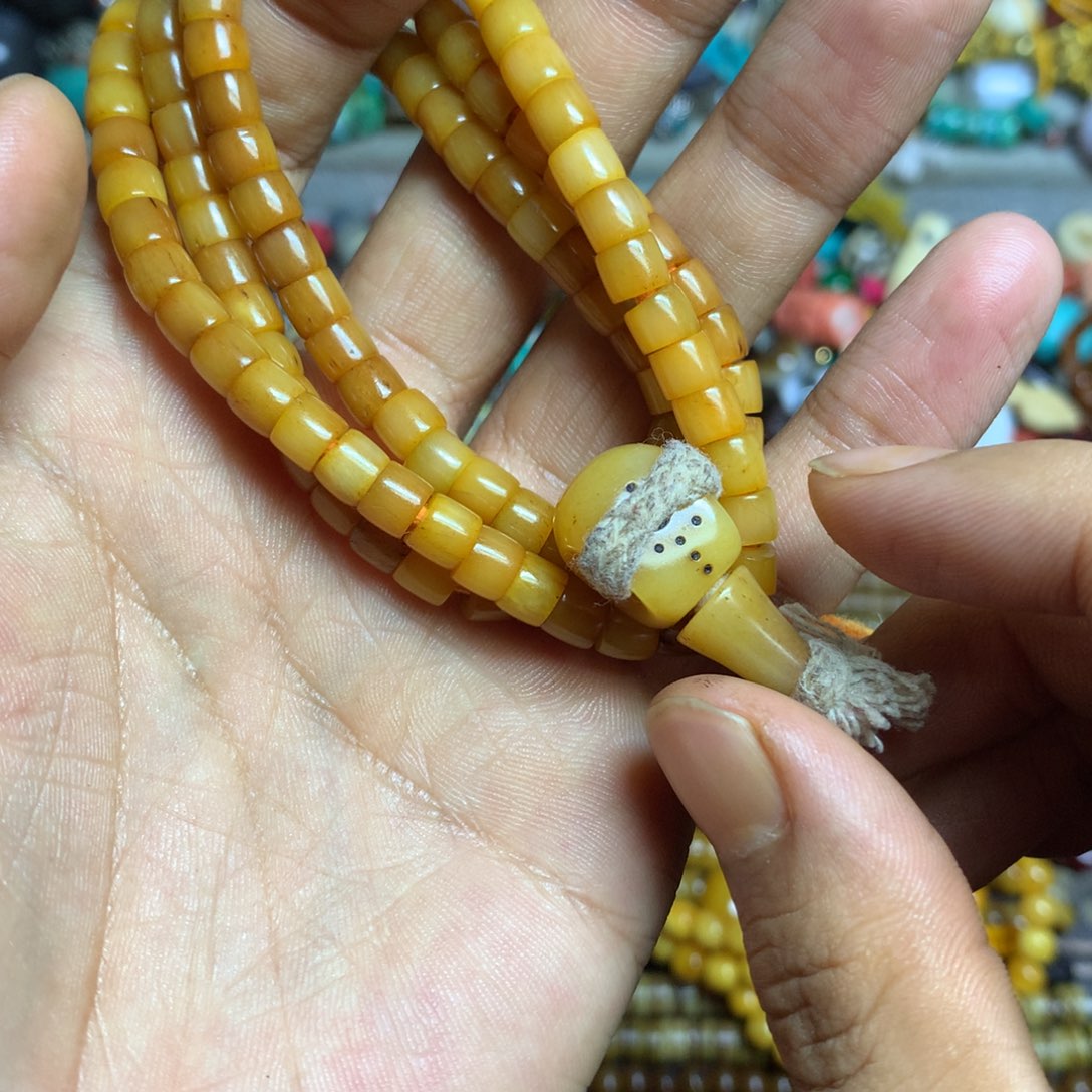 泥塑白*我是不是应该在一起