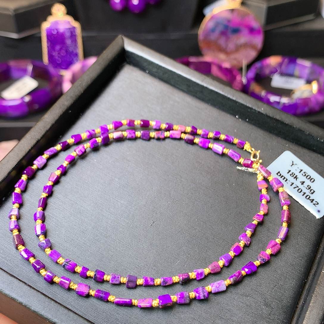 苏纪石（舒俱来）项链18K金镶嵌