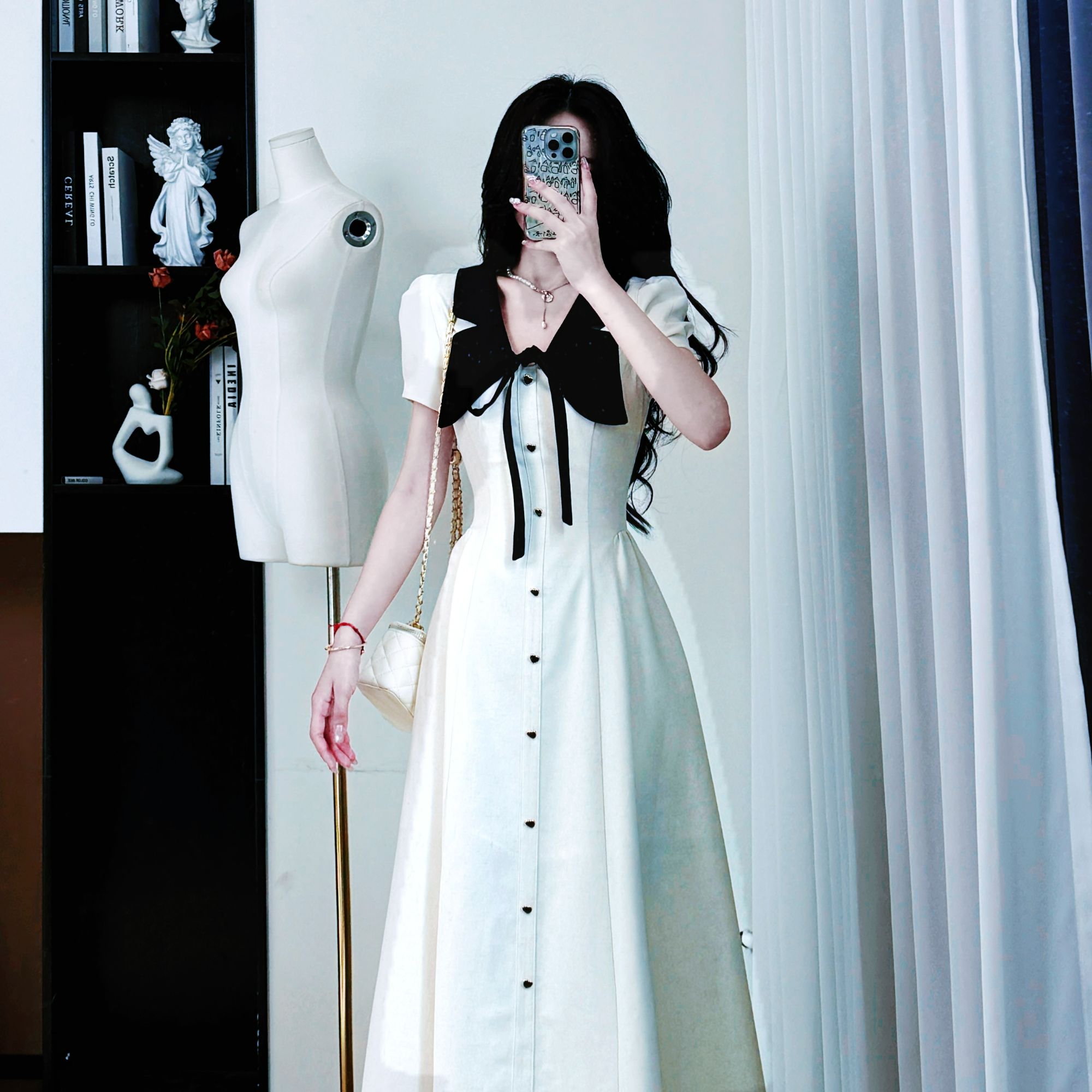 年终请沧【素蝶絮语】2025夏法式气质显瘦赫本短袖连衣裙 10498 QC