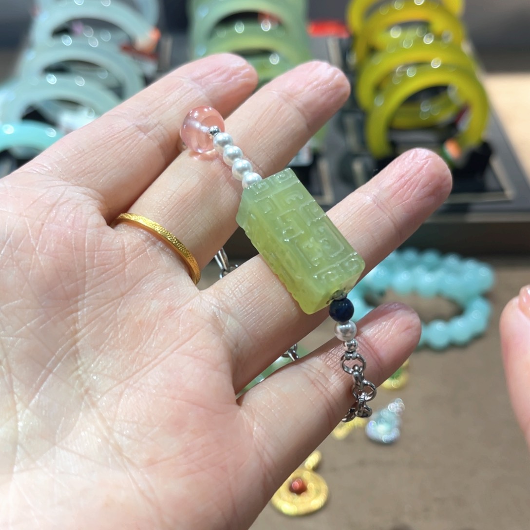 蛇纹石玉手链未镶嵌