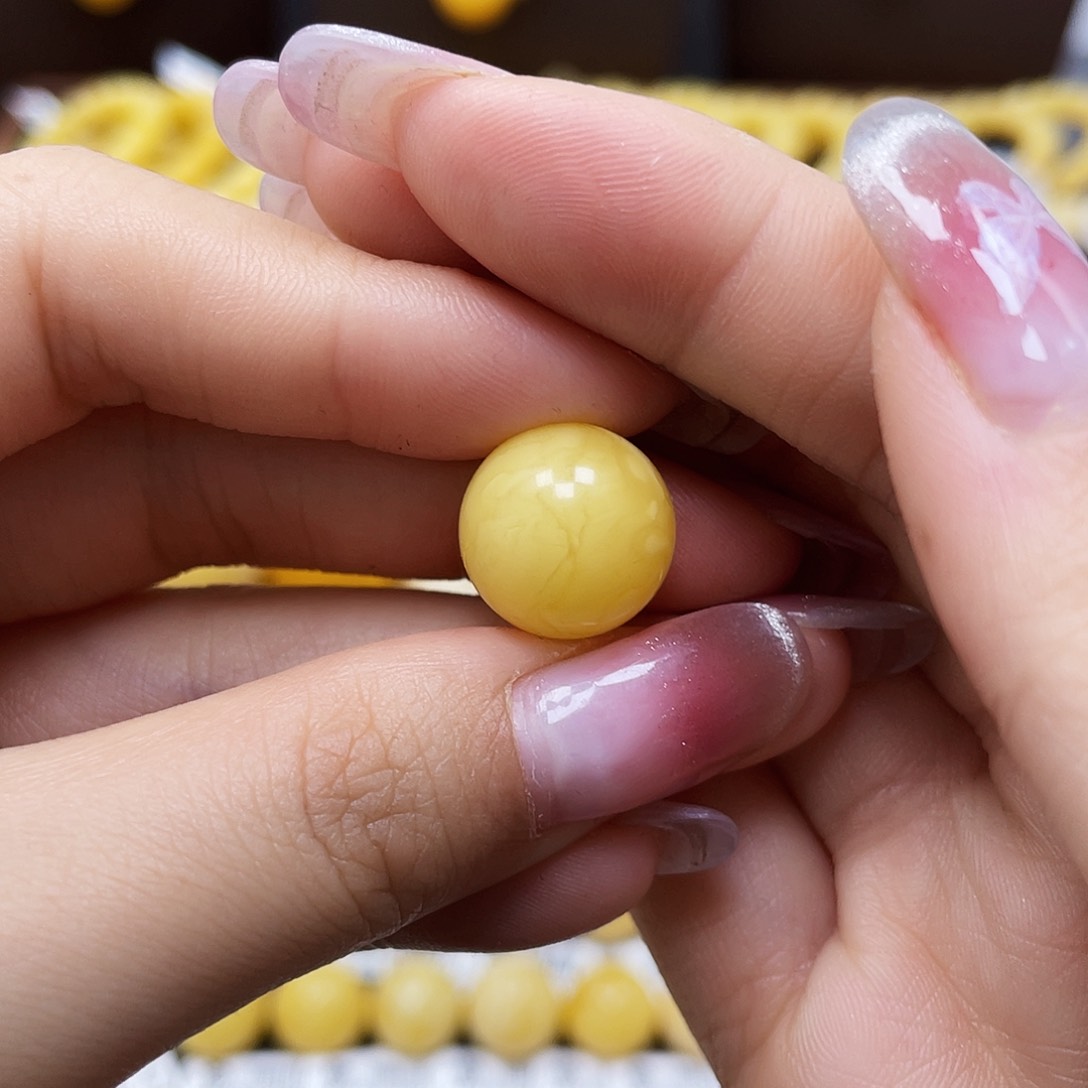 蜜蜡裸石未镶嵌圆珠14.3mm福利