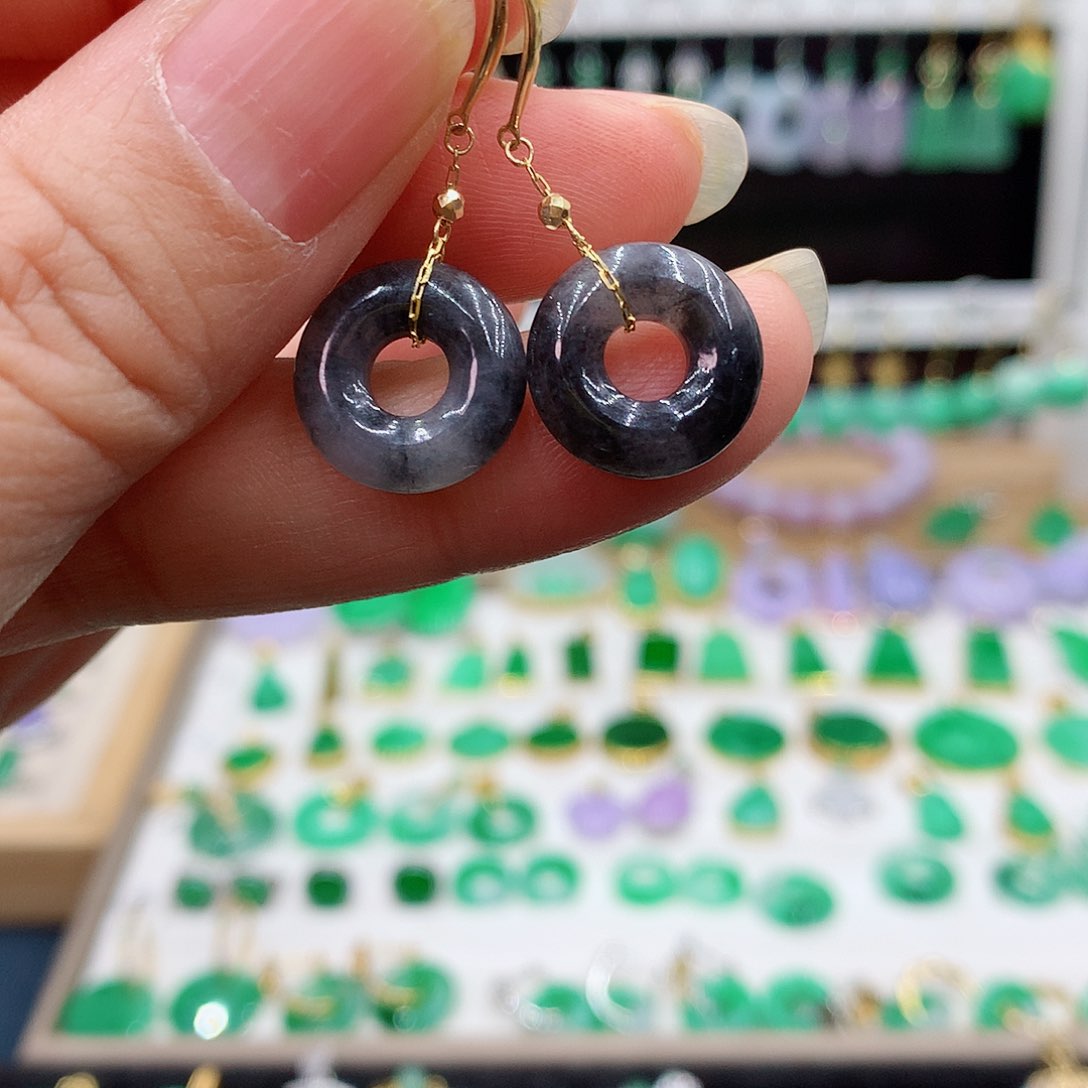 翡翠耳饰18K金镶嵌的