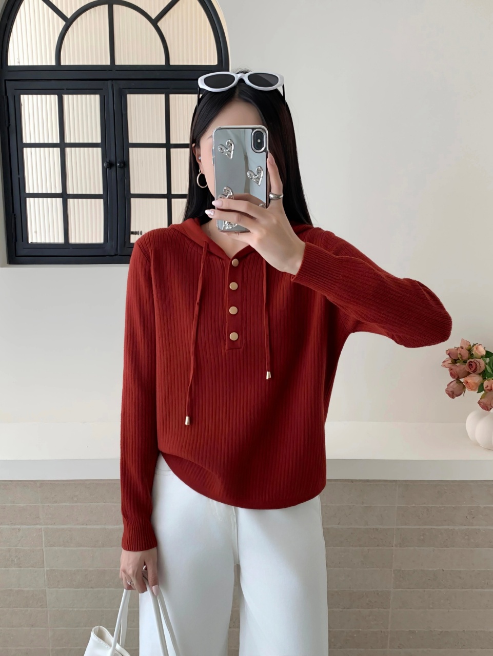 《霞姐服饰》冬季新款连帽套头休闲毛衣时尚女百搭气质货号：1832A