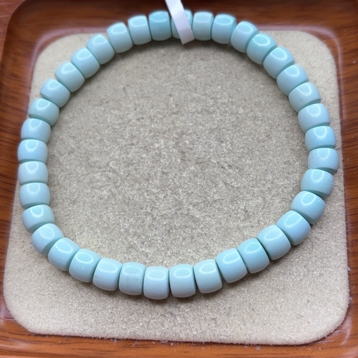 绿松石手串未镶嵌