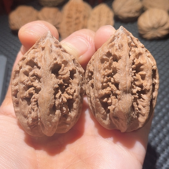 文玩核桃把件42.00000000