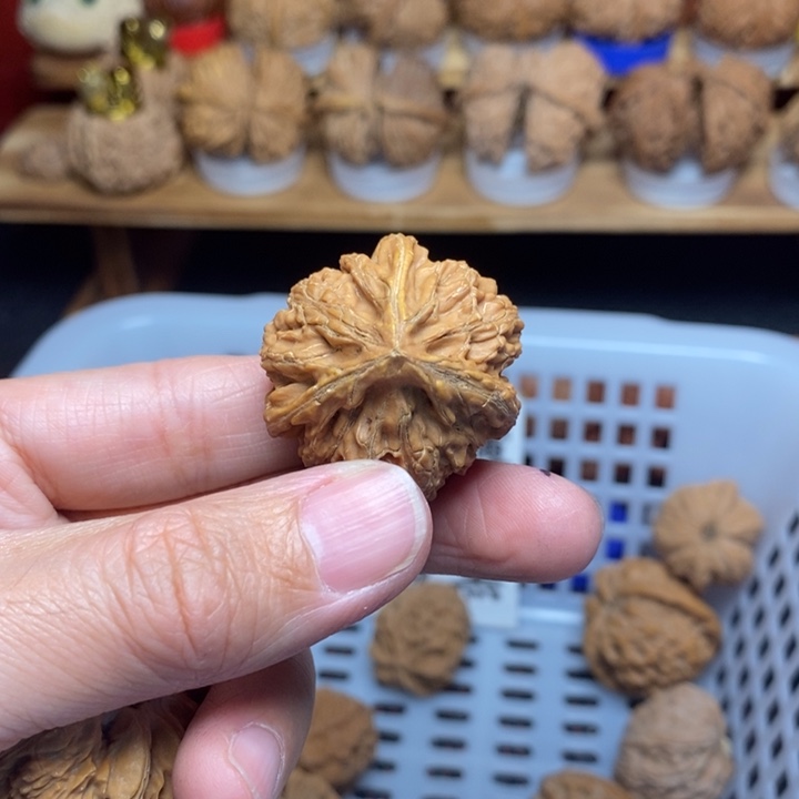 t***n把件文玩核桃文玩