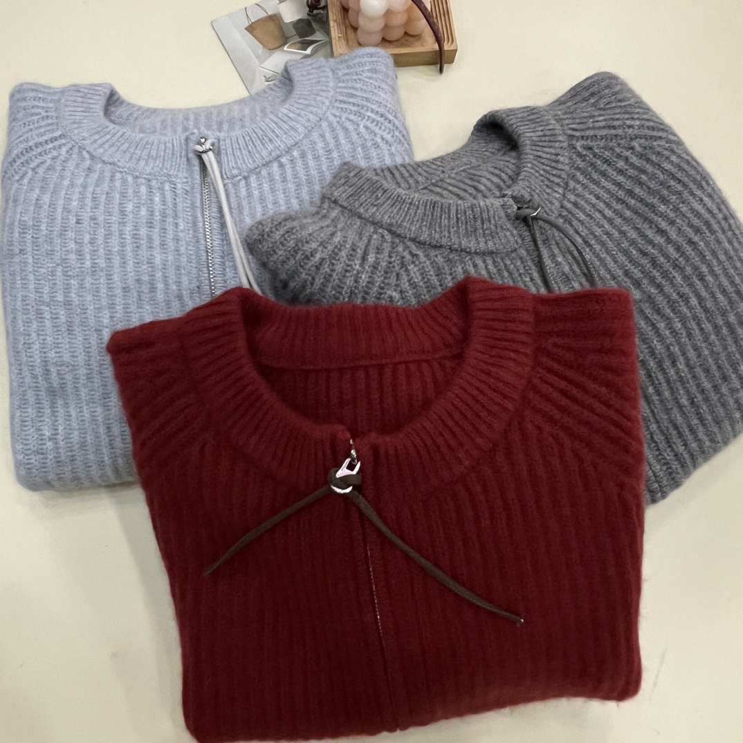 绒品 韩系纯色坑条加厚拉链开衫针织衫
