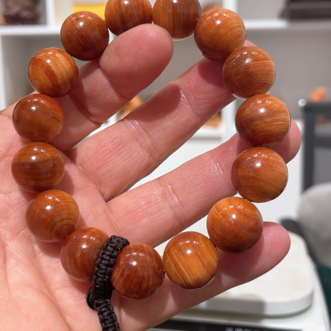 【闪购商品】柏木（崖柏）为**行1.5柿子红透光手串