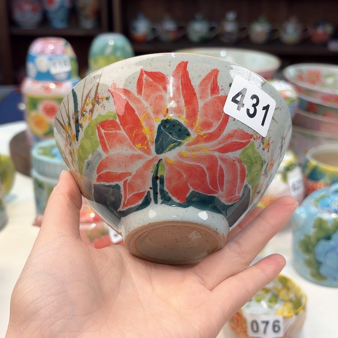 瓷片兔兔好可爱呀打