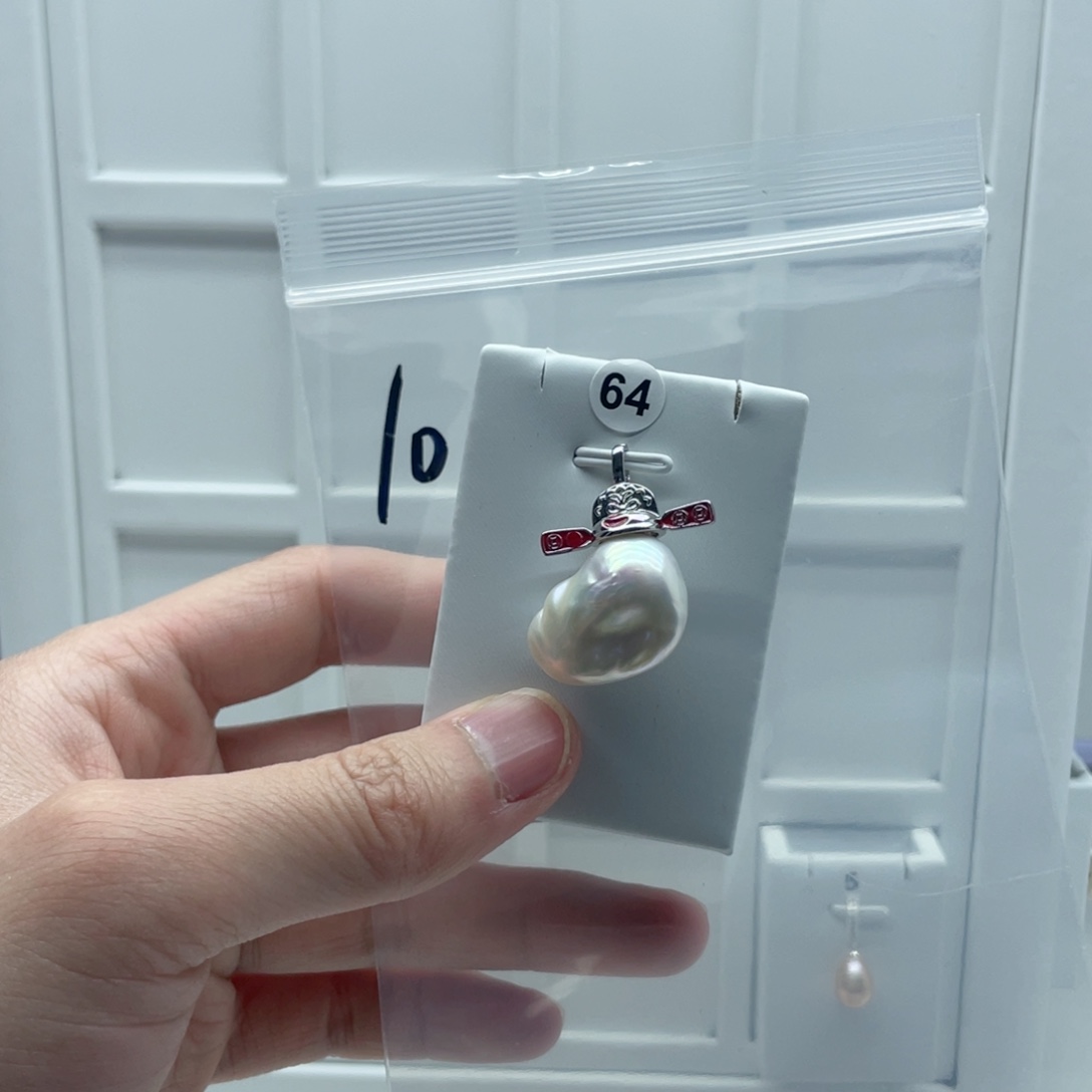 淡水珍珠颈饰合金