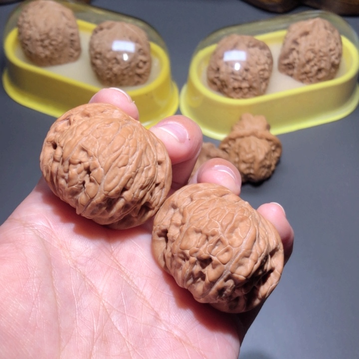 文玩核桃把件G****?39磨盘