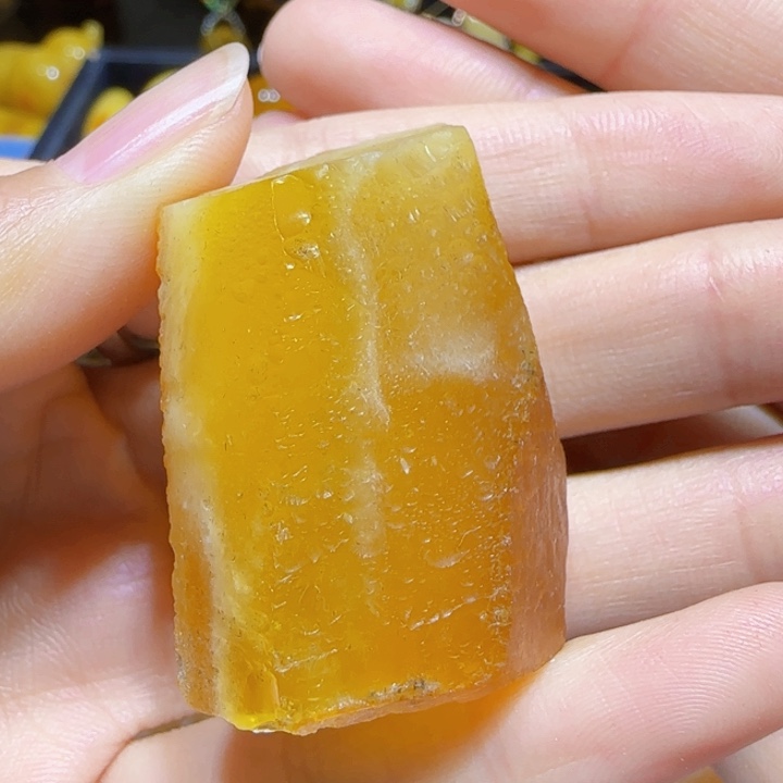 定制琥珀未镶嵌蜜蜡