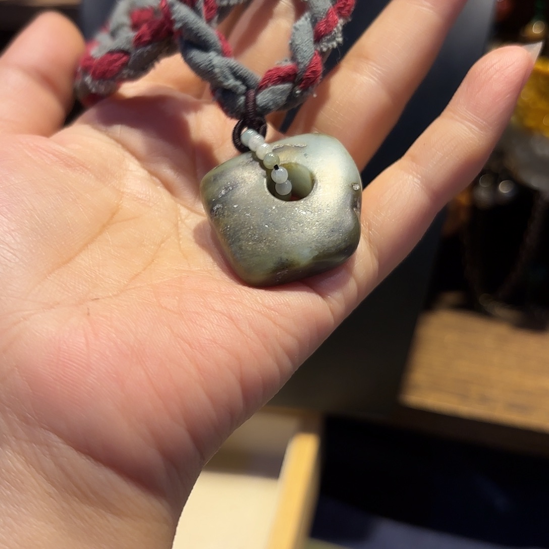 翡翠未镶嵌颈饰原创