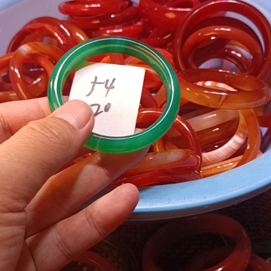 玛瑙/玉髓未镶嵌手镯