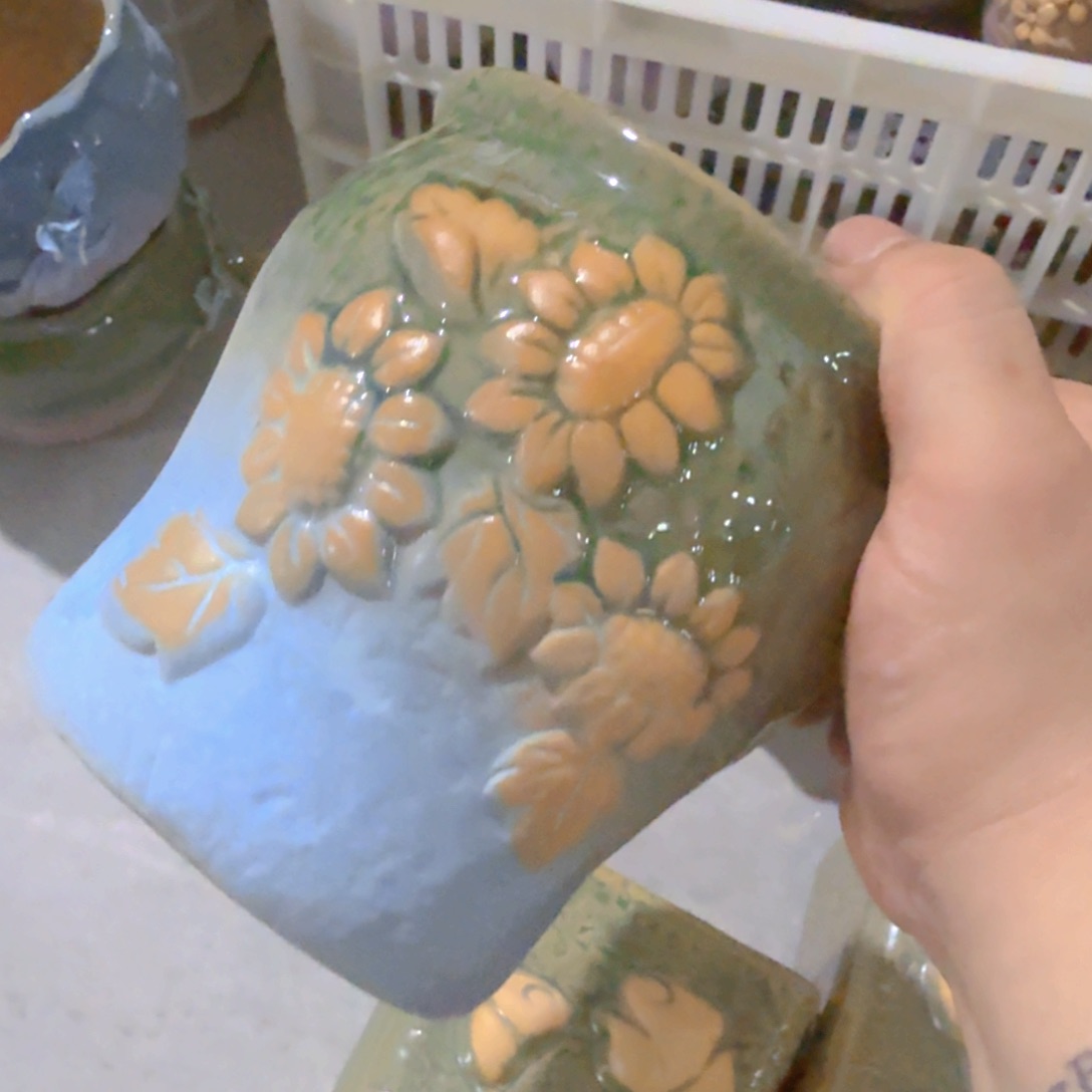 紫砂花盆瑕疵瑕疵