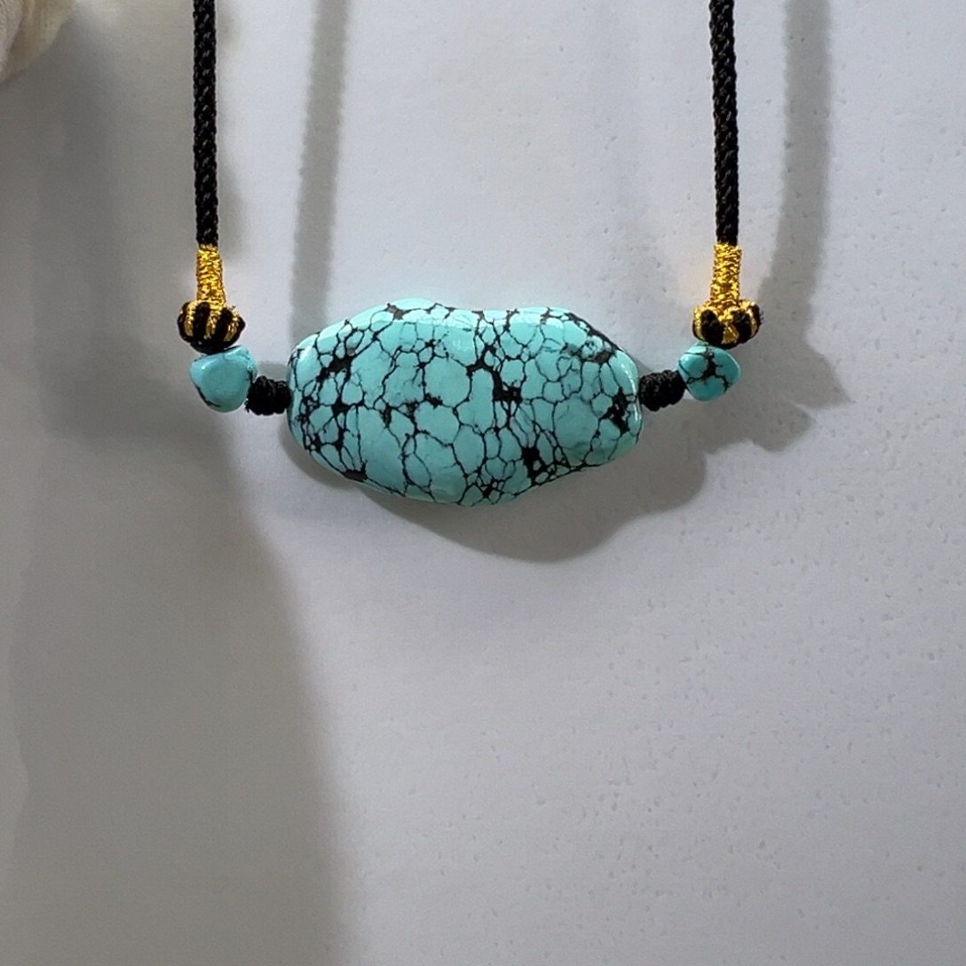 绿松石未镶嵌挂件