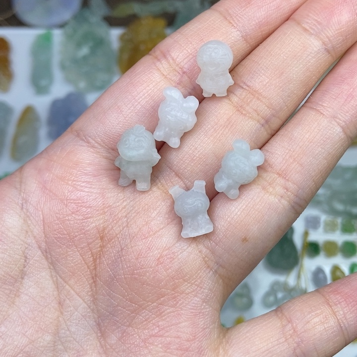 定制翡翠未镶嵌一个