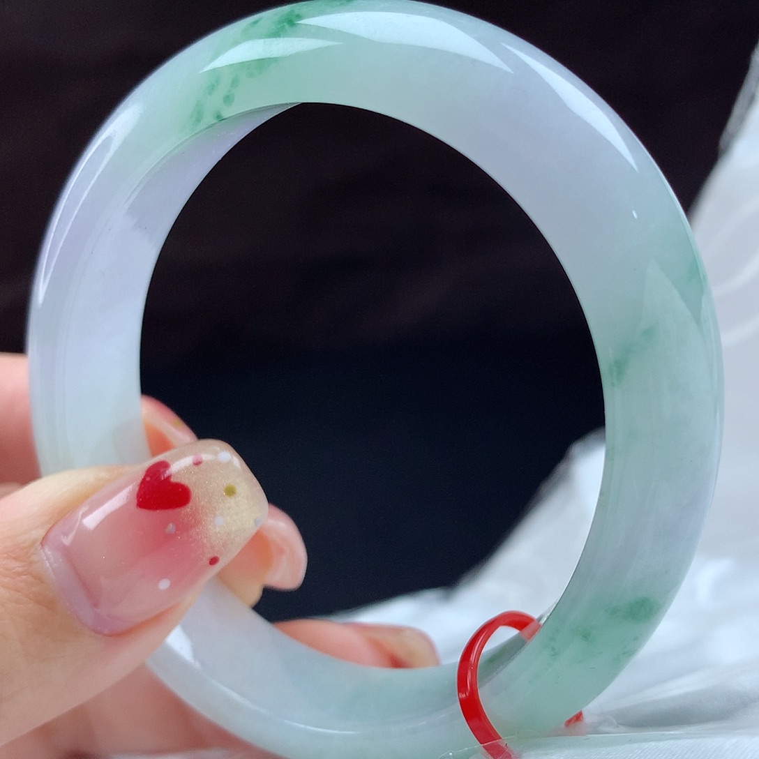 翡翠手镯（贵妃镯）未镶嵌96628，