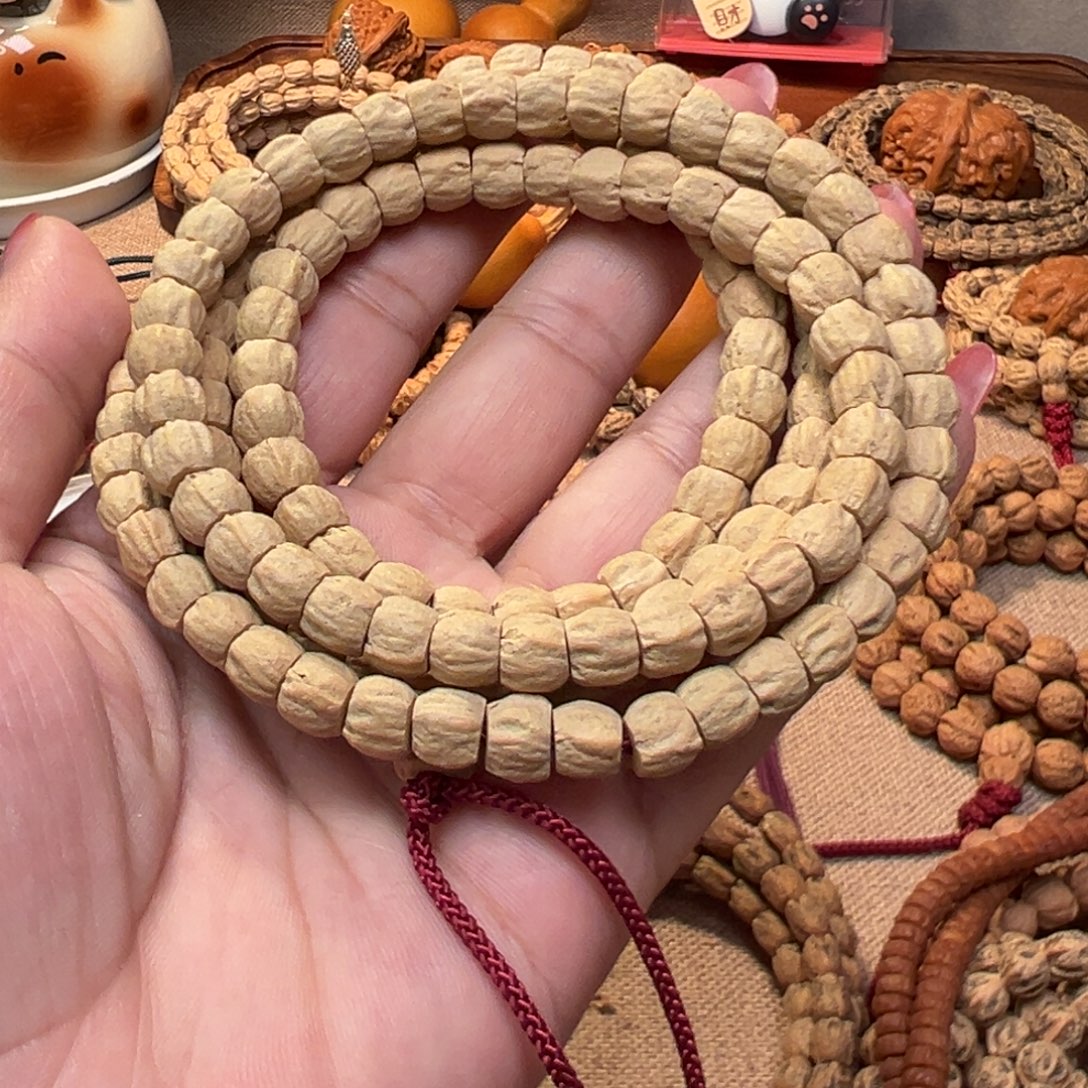 胖***）柏木吊坠微斜切大肠