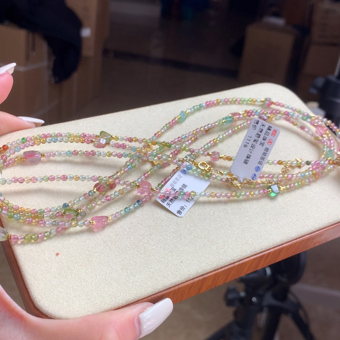 碧玺多样性发货一件未镶嵌